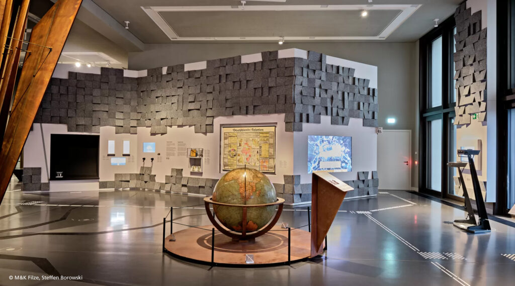 Mavo-dBound-Vilt_MK-Filze_Muzeum_humboldt-forum-berlin-foto-steffen-borowski-01