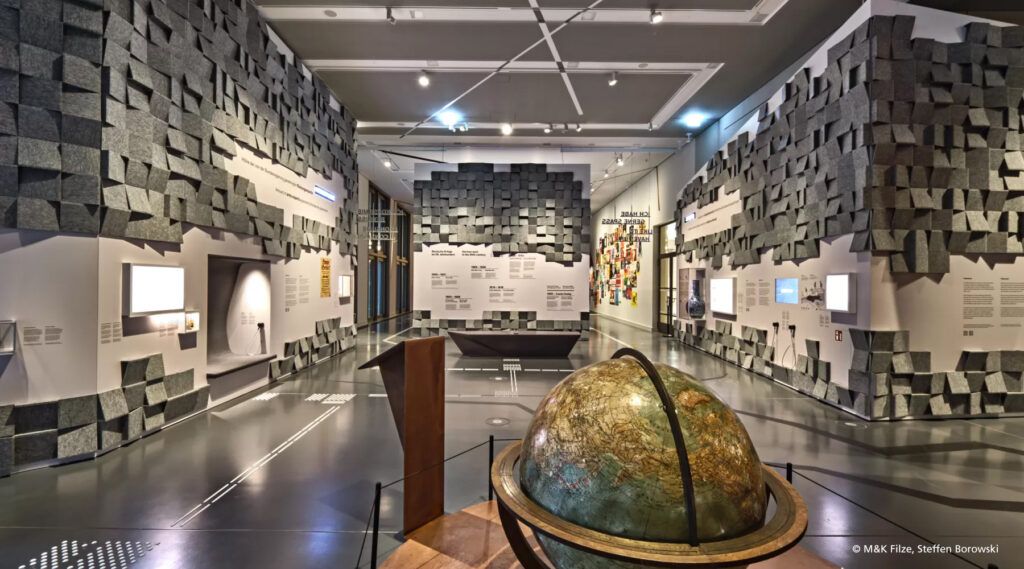 Mavo-dBound-Vilt_MK-Filze_Muzeum_humboldt-forum-berlin-foto-steffen-borowski-04