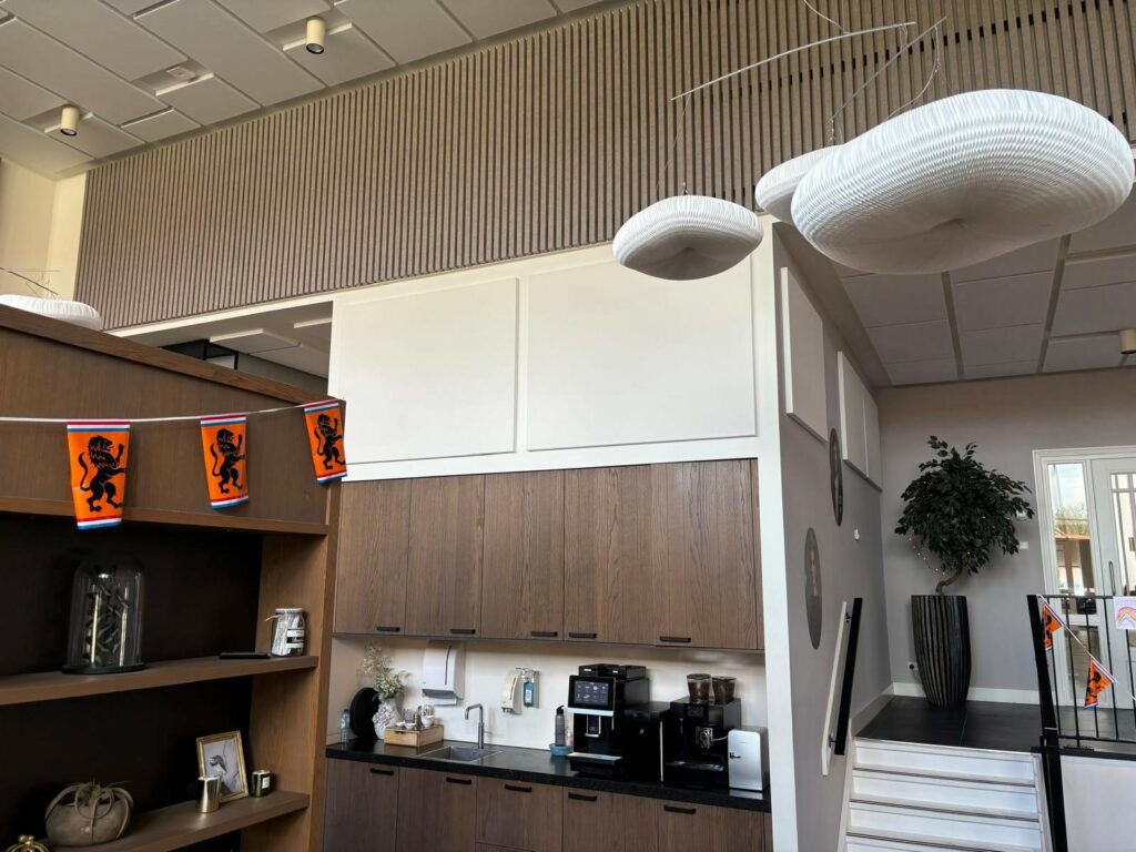 Mavotrans geluidsabsorptie_ Mavopreen plano polar bij woonzorg ouderenzorg-08