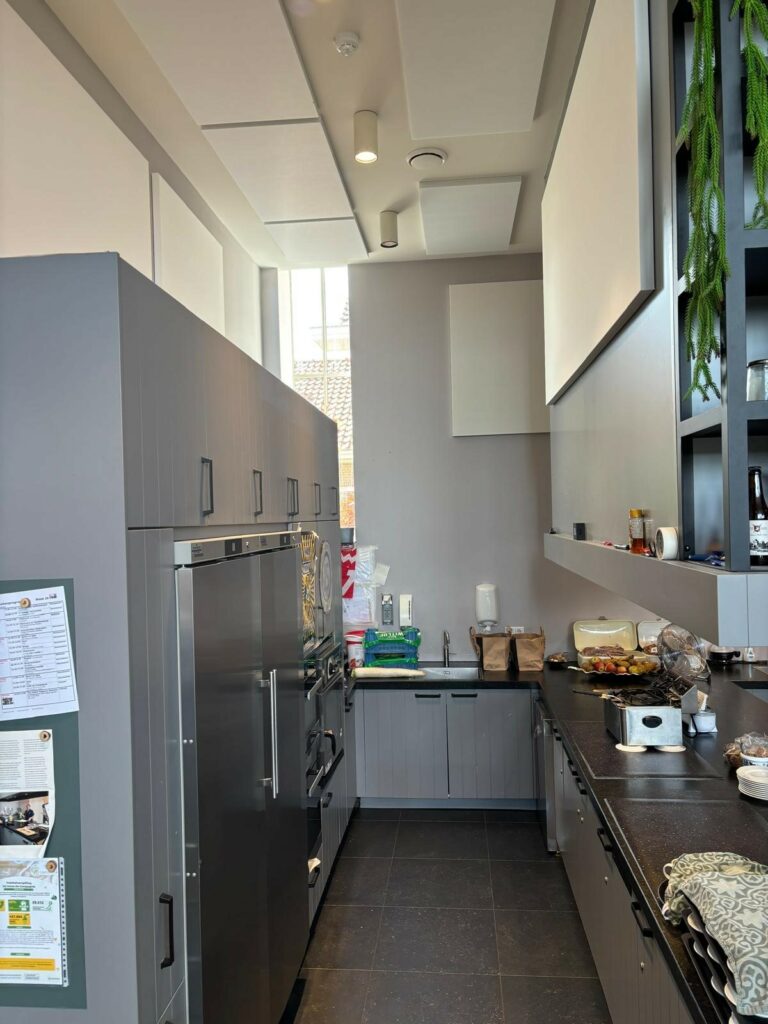 Mavotrans geluidsabsorptie_ Mavopreen plano polar bij woonzorg ouderenzorg-11