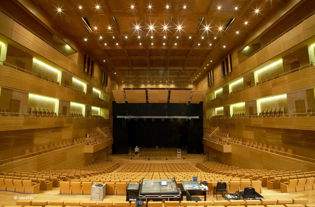 Mavotrans-_geluidsabsorptie_Ideatec_theater_auditorio-miguel-delibes-01