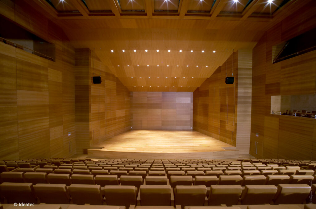 Mavotrans-_geluidsabsorptie_Ideatec_theater_auditorio-miguel-delibes-04