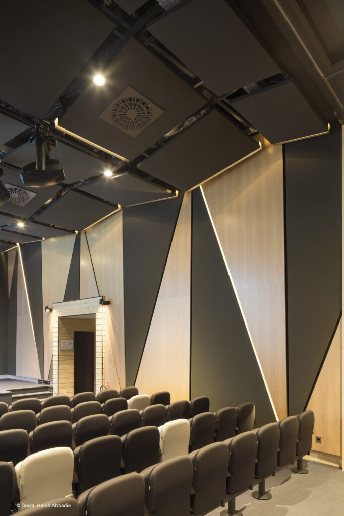 Mavotrans_geluidsabsorptie_Texaa-stereo_congreszaal-amphitheatre_03