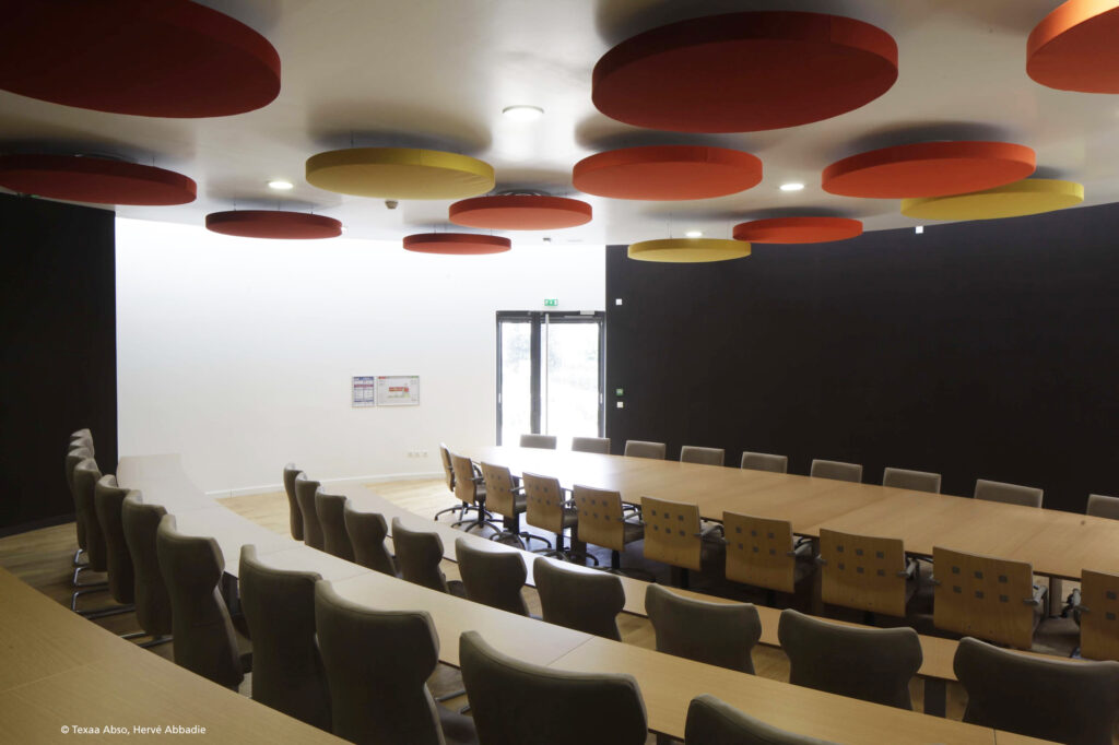 Mavotrans-geluidsabsorptie_Texaa_Abso_ziekenhuis_kantoor_vergader_plafond_hopital-02