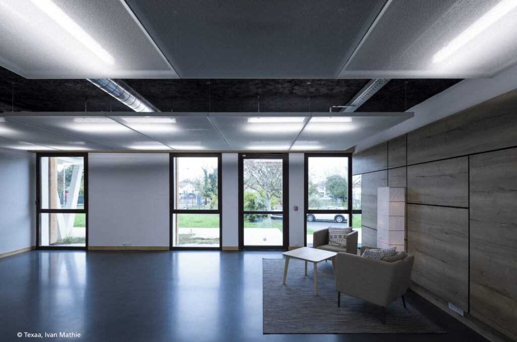 Texaa_Strato_plafond_wachtruimte-praktijk_04