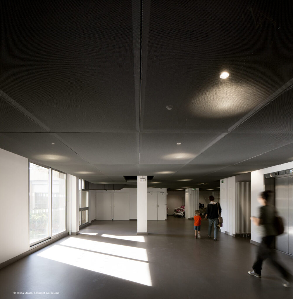 Mavotrans-Texaa_Strato_ziekenhuis_wachtkamer-02